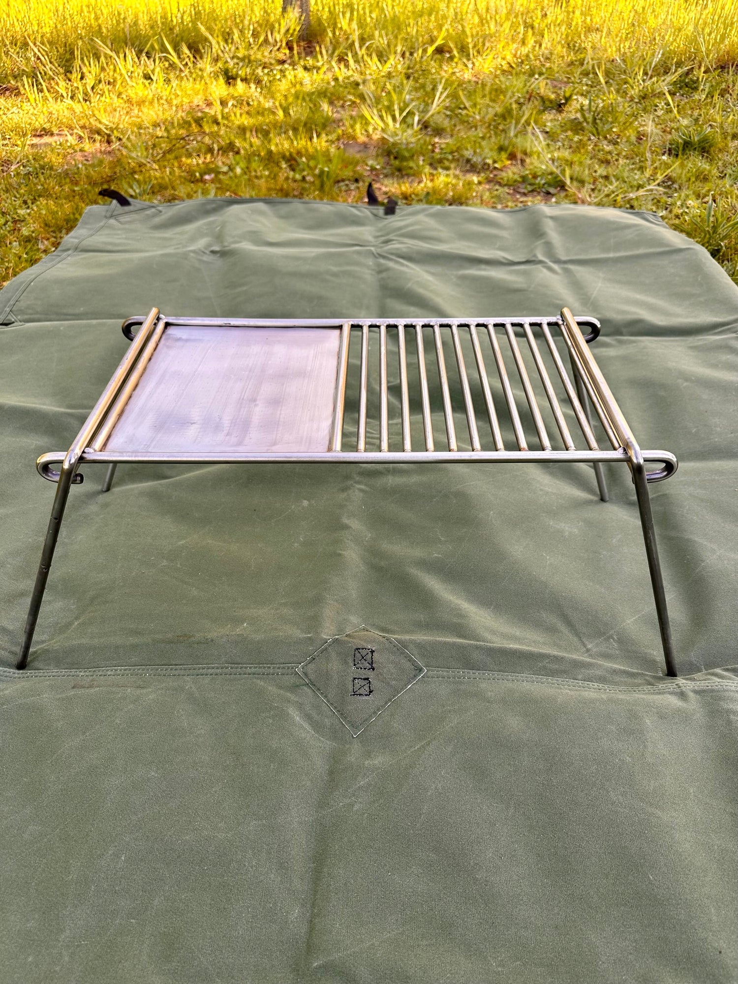 Stainless Steel Camp Grill with Skillet Plate