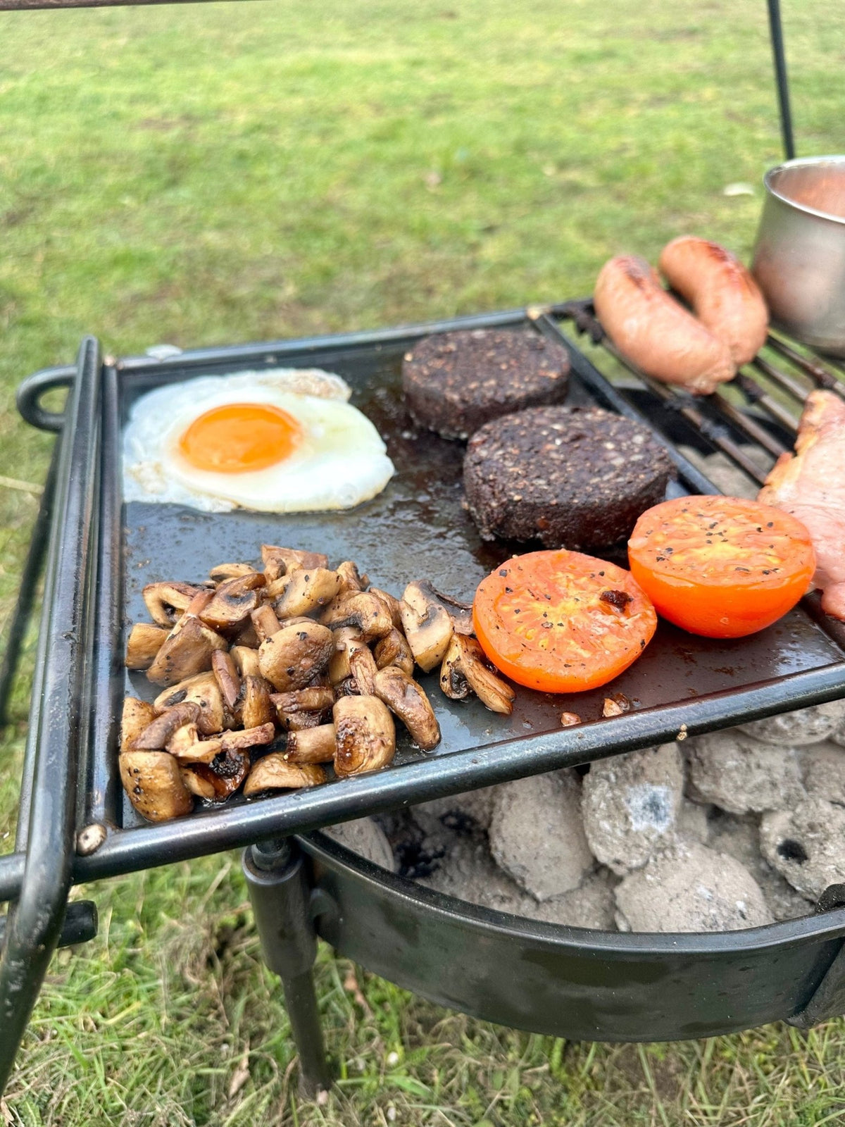 Folding Camp Grill with Skillet Plate - TJM Metalworks