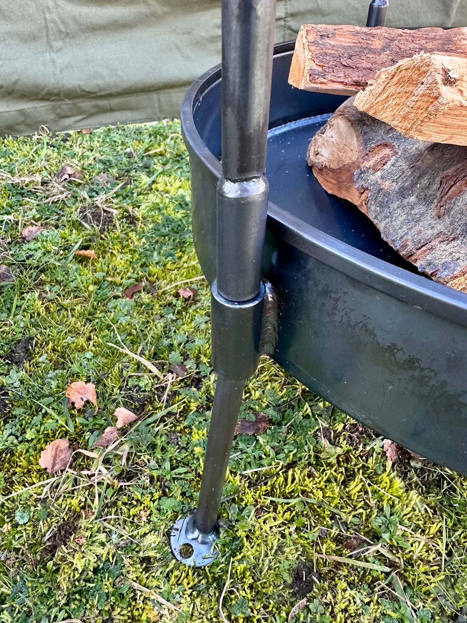 Main Anchor Pole for 35cm Fire Pit Cook Station